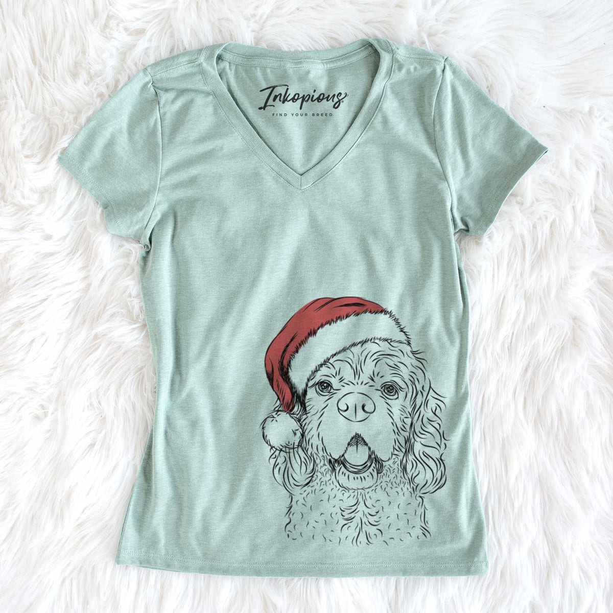 Santa Casey the American Cocker Spaniel - Women&#39;s V-neck Shirt