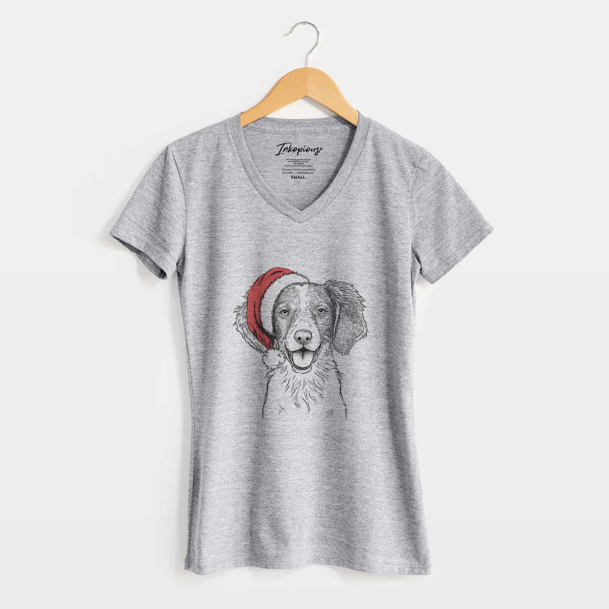 Santa Happy Holly the Brittany Spaniel - Women's V-neck Shirt