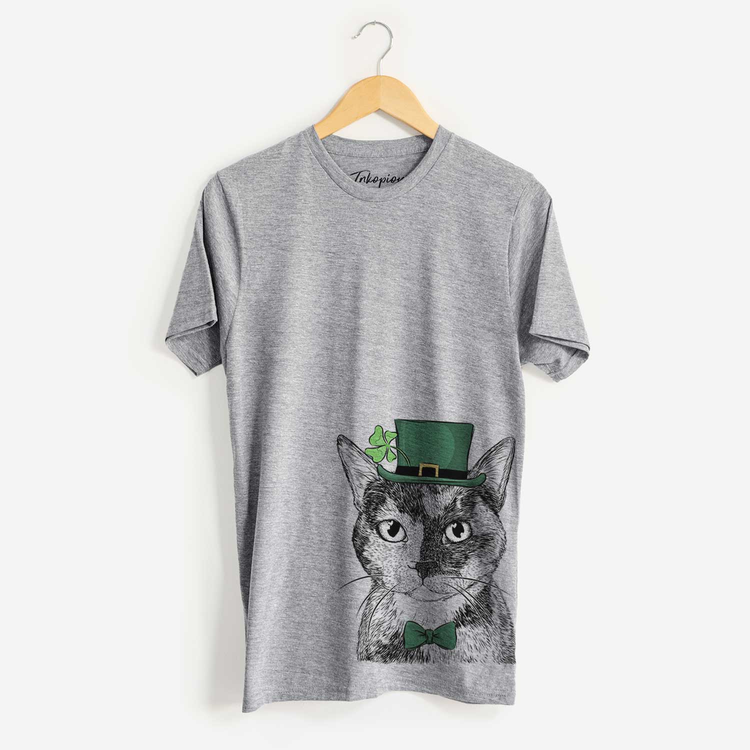 St. Patrick's Spooky Kitty the Tortoiseshell Cat - Unisex Crewneck