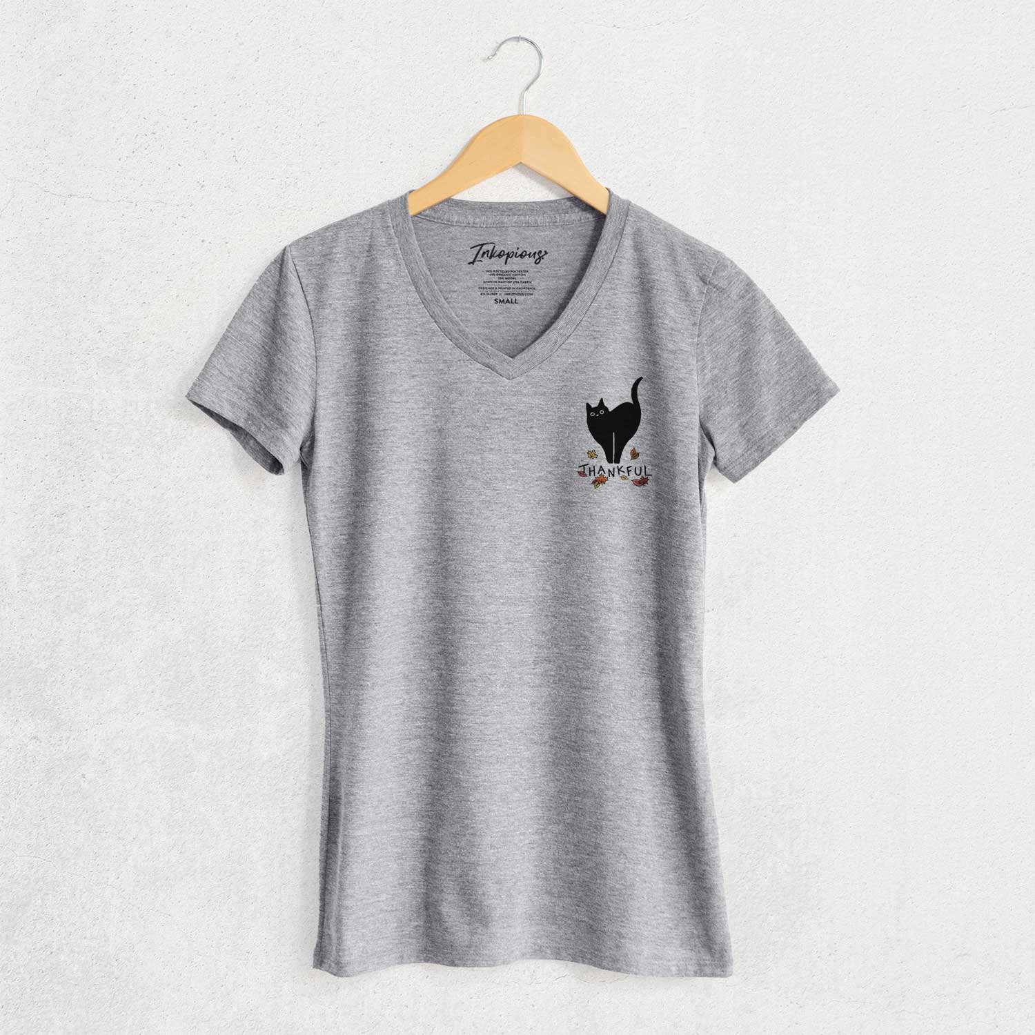 Thankful Black Cat - Bella - Women's V-neck Shirt