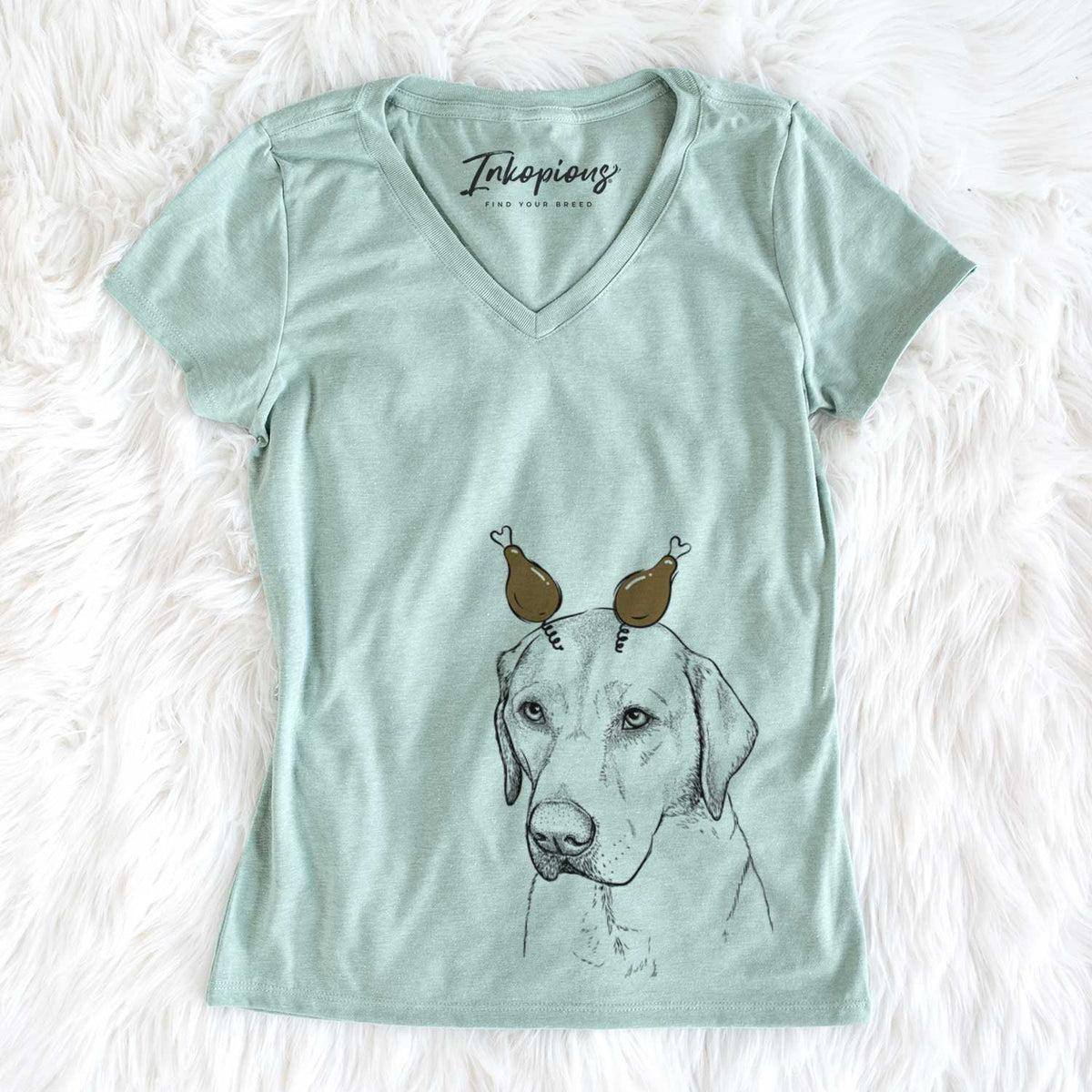 Thanksgiving Braxton the Yellow Lab - Women&#39;s V-neck Shirt