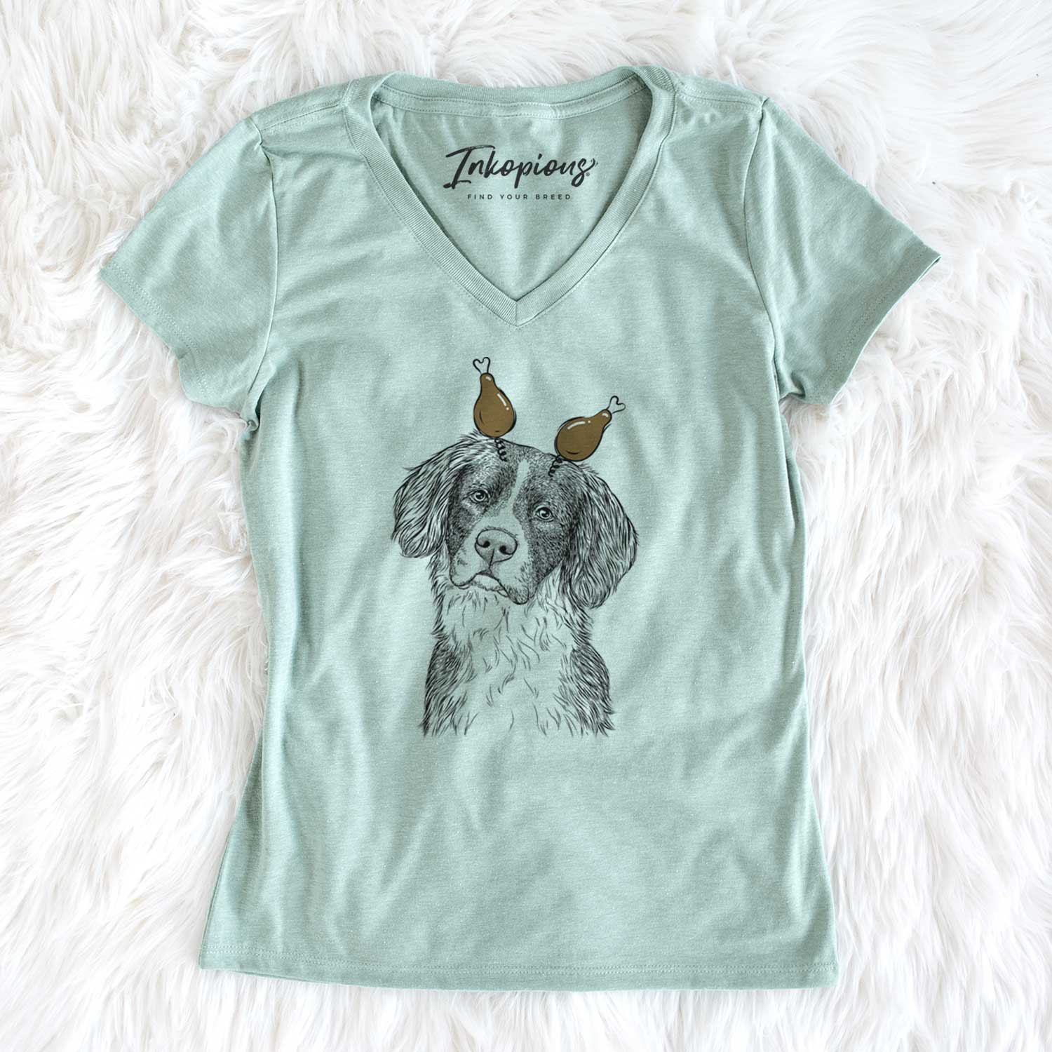 Thanksgiving Dulce  the Drentsche Patrijshond - Women's V-neck Shirt