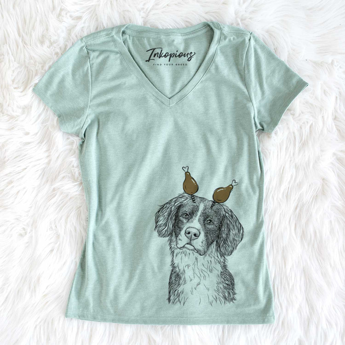 Thanksgiving Dulce  the Drentsche Patrijshond - Women&#39;s V-neck Shirt