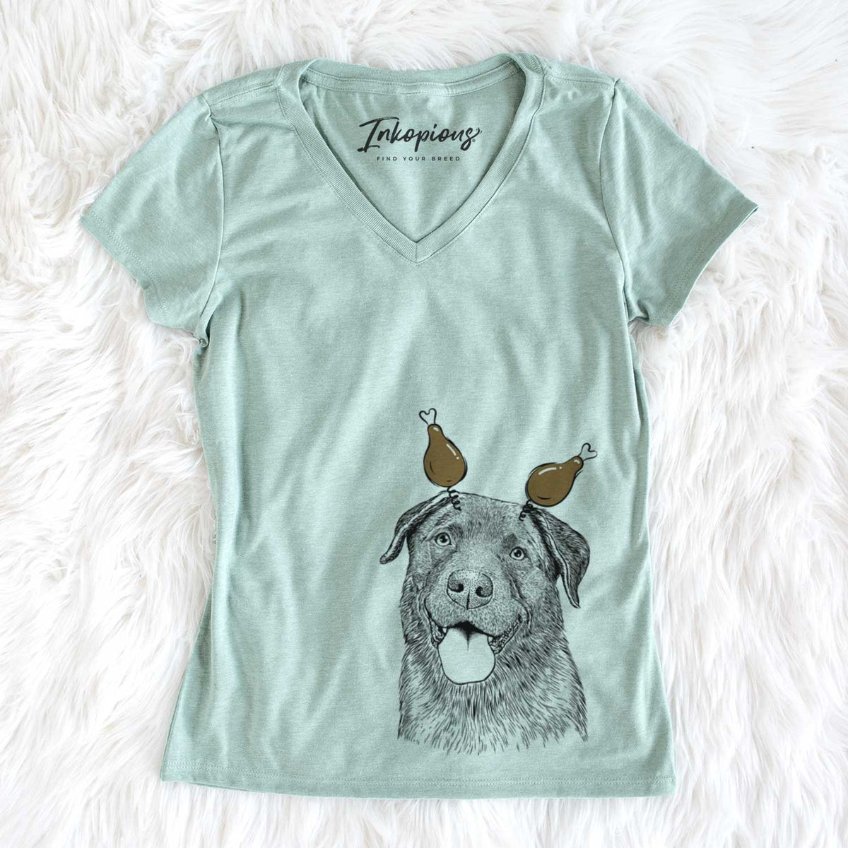 Thanksgiving Gonzo the Chocolate Lab - Women&#39;s V-neck Shirt