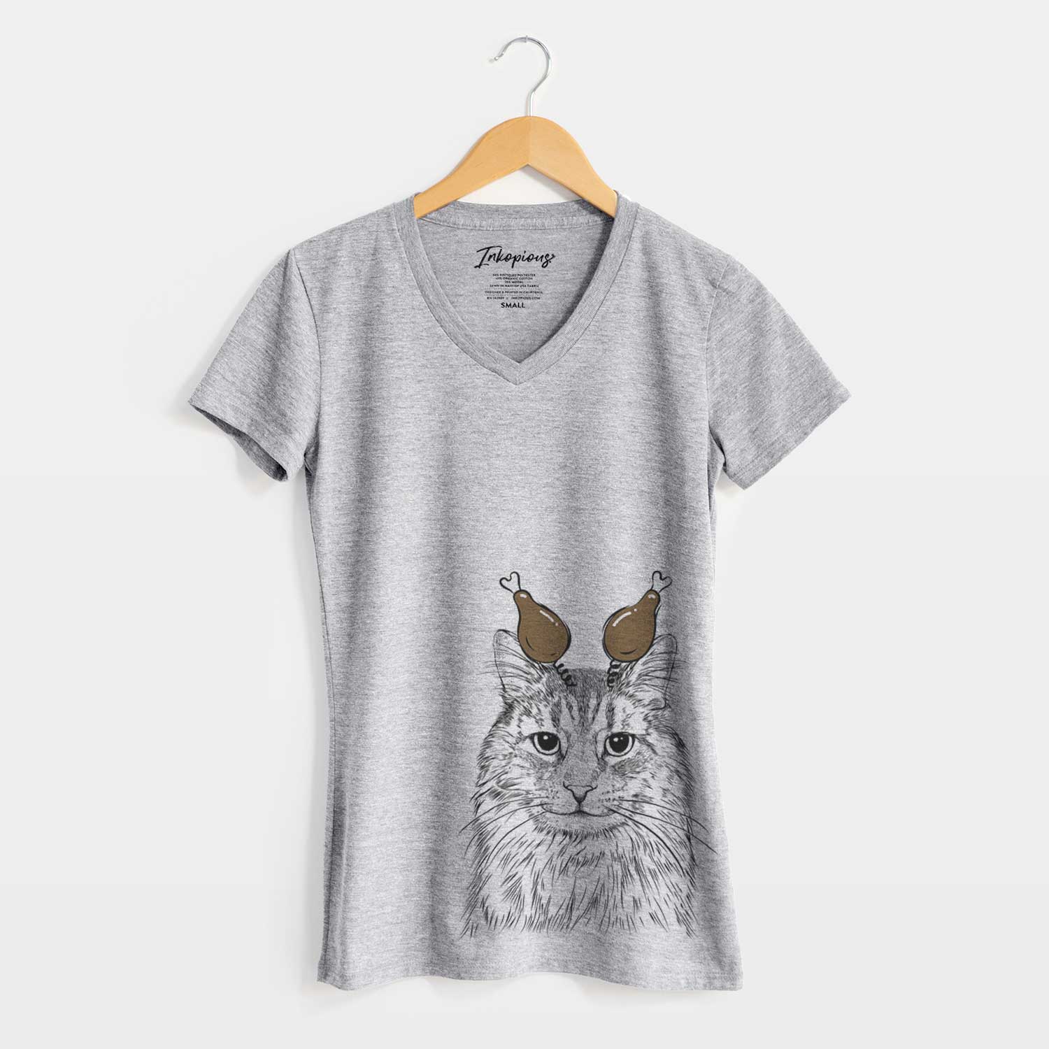 Thanksgiving Oliver Fluff the Maine Coon Mix Cat - Women's V-neck Shirt