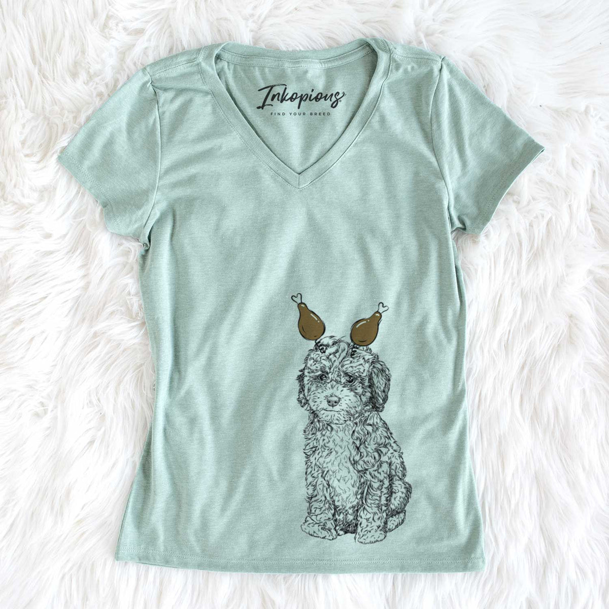 Thanksgiving Sweet Tea the Mini Doodle - Women&#39;s V-neck Shirt