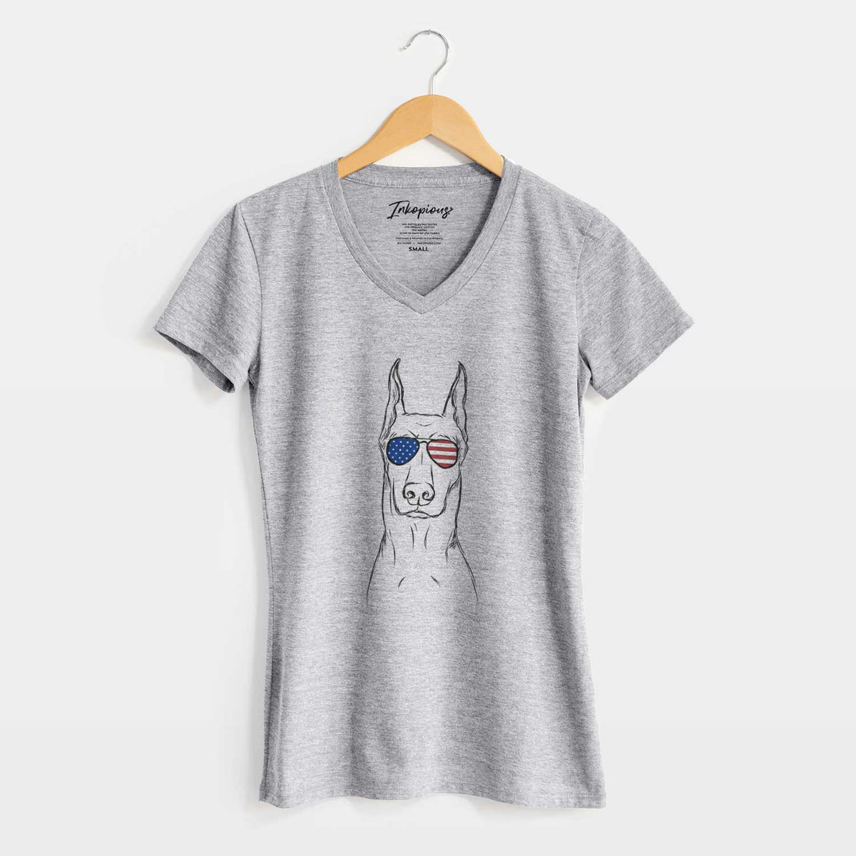 USA Ace the Doberman Pinscher - Women&#39;s Perfect V-neck Shirt