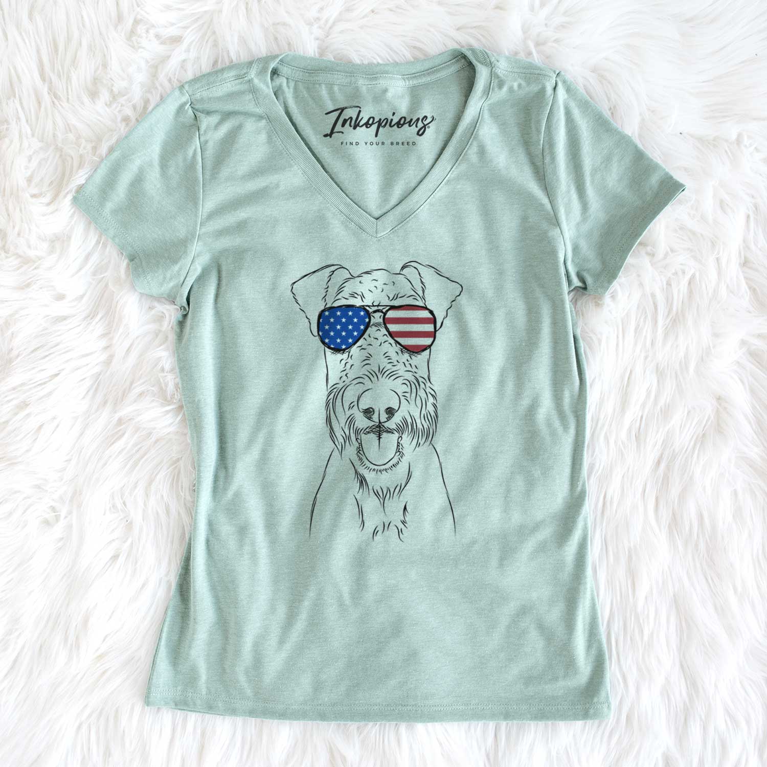 USA Andy the Airedale Terrier - Women's Perfect V-neck Shirt