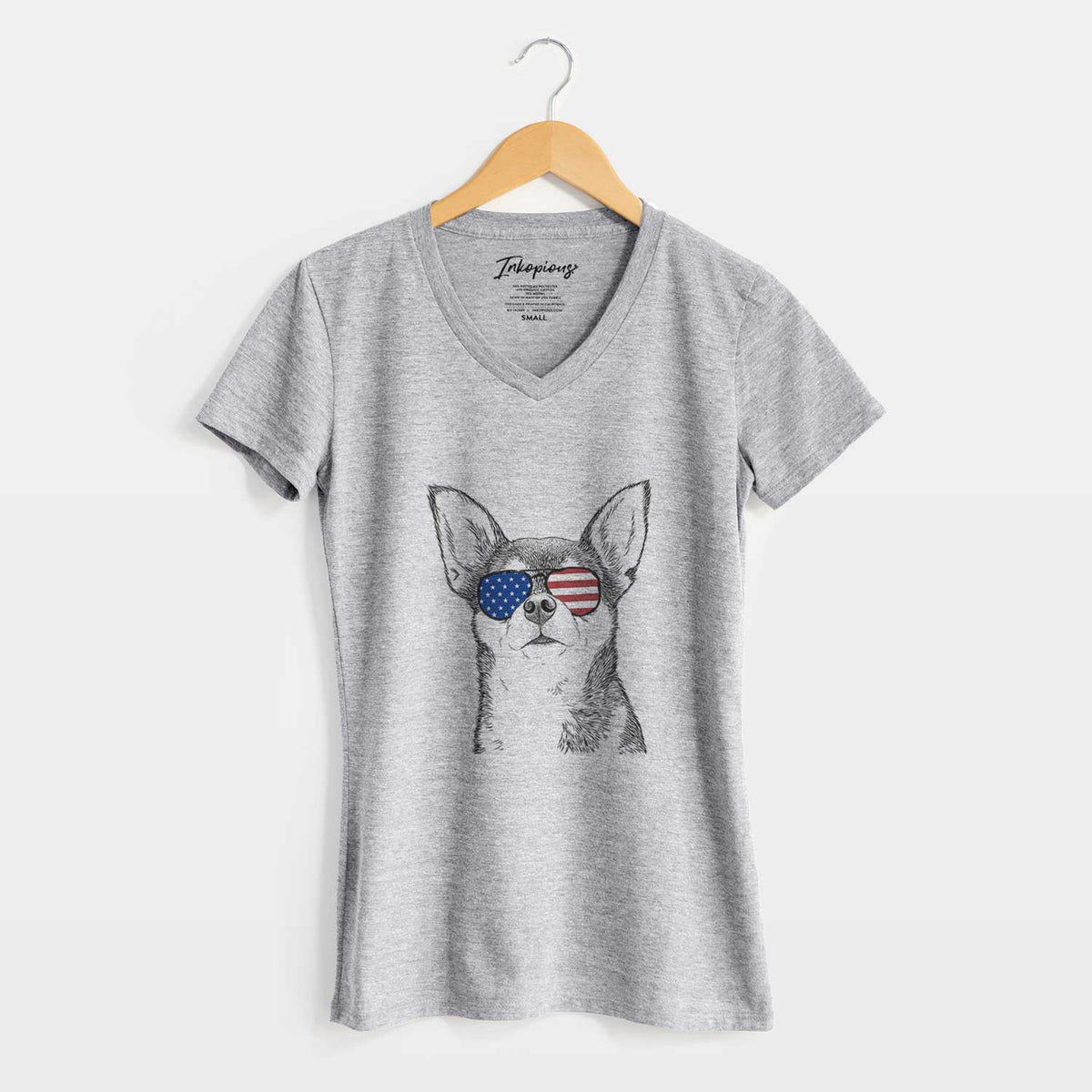 USA Baby the Chihuahua - Women&#39;s Perfect V-neck Shirt