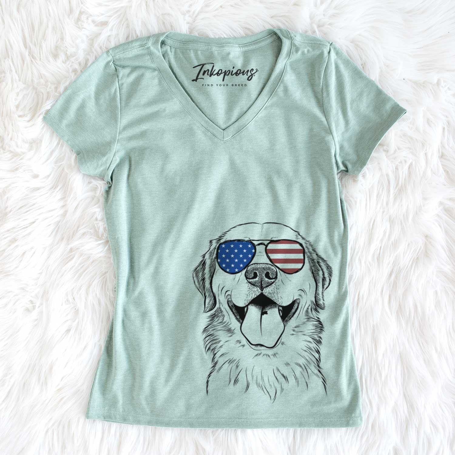 USA Bennett the Golden Retriever - Women's Perfect V-neck Shirt