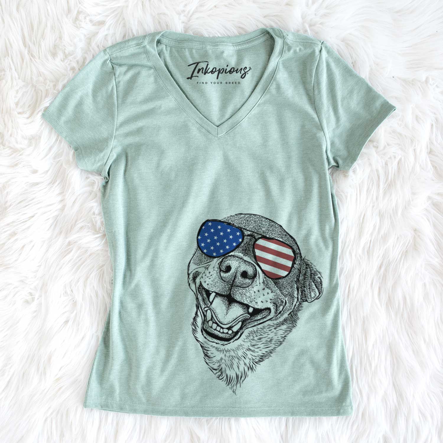 USA Boss the Chihuahua - Women's Perfect V-neck Shirt