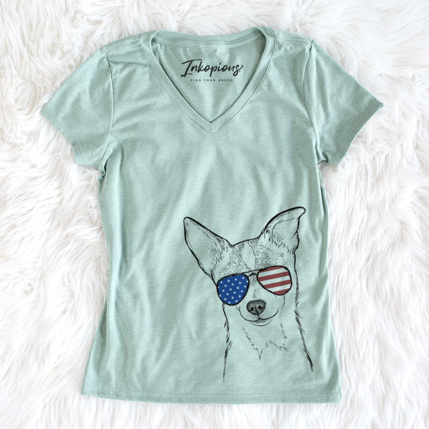 USA Buggy the Chihuahua - Women's Perfect V-neck Shirt