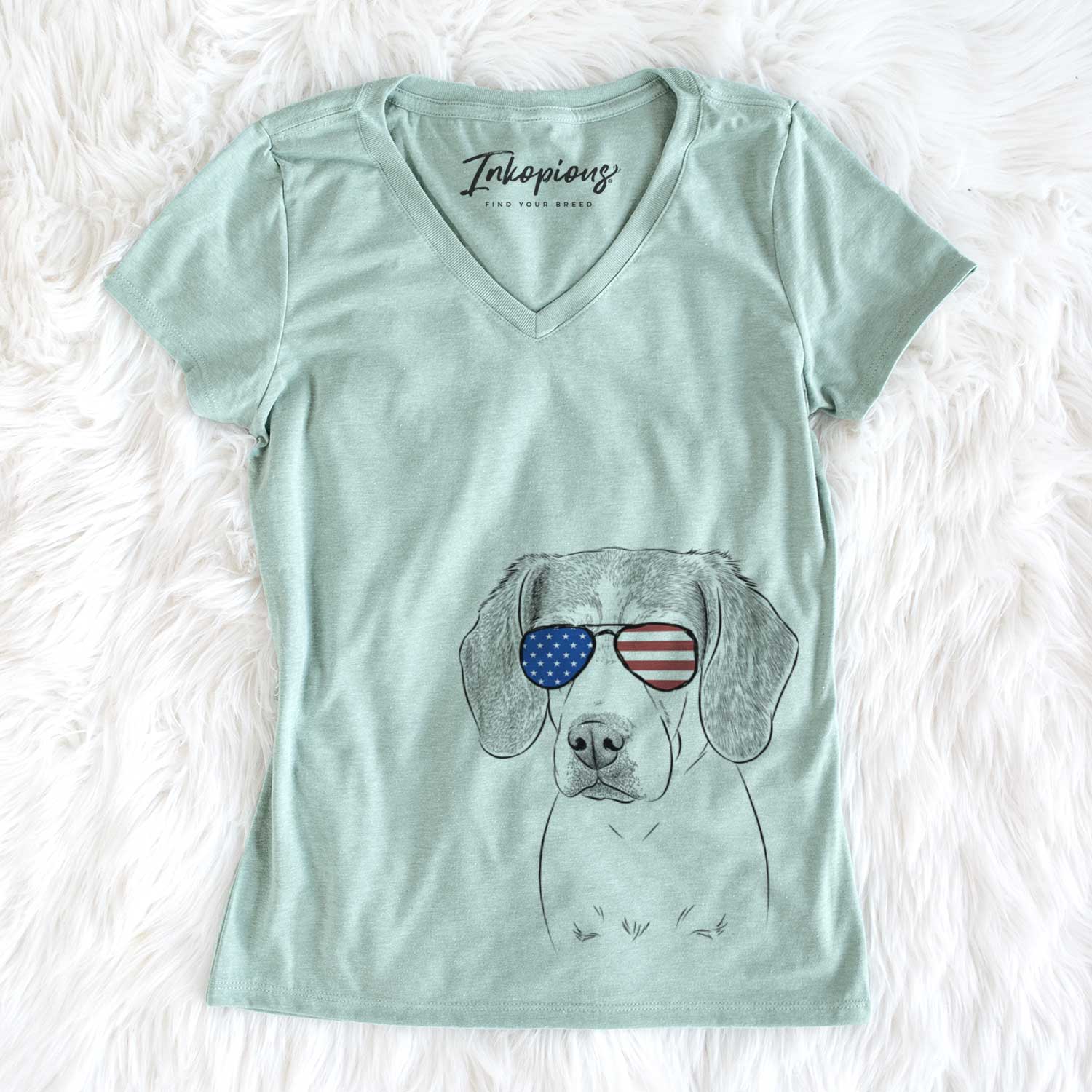 USA Bumbee the Beagle - Women's Perfect V-neck Shirt