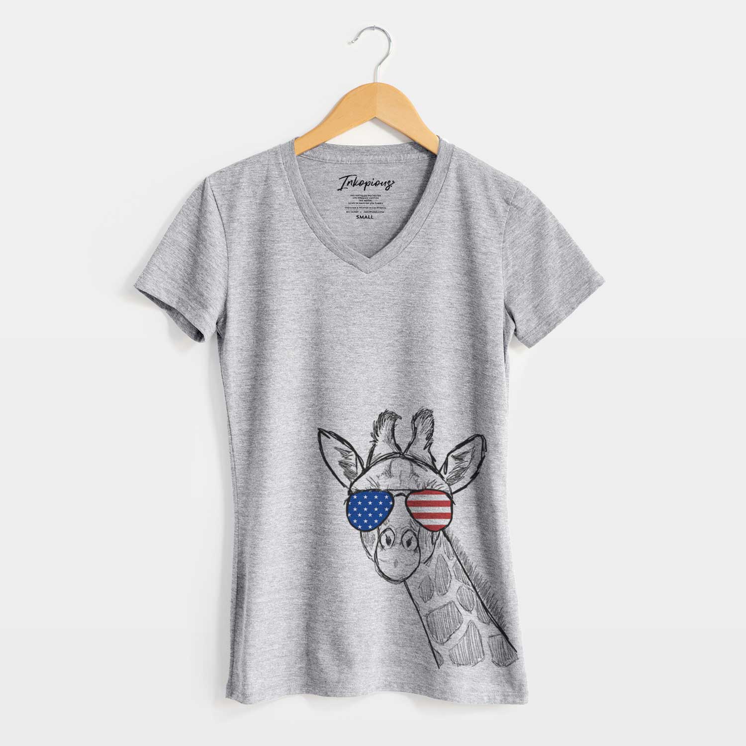 USA Cedrick the Giraffe - Women's Perfect V-neck Shirt
