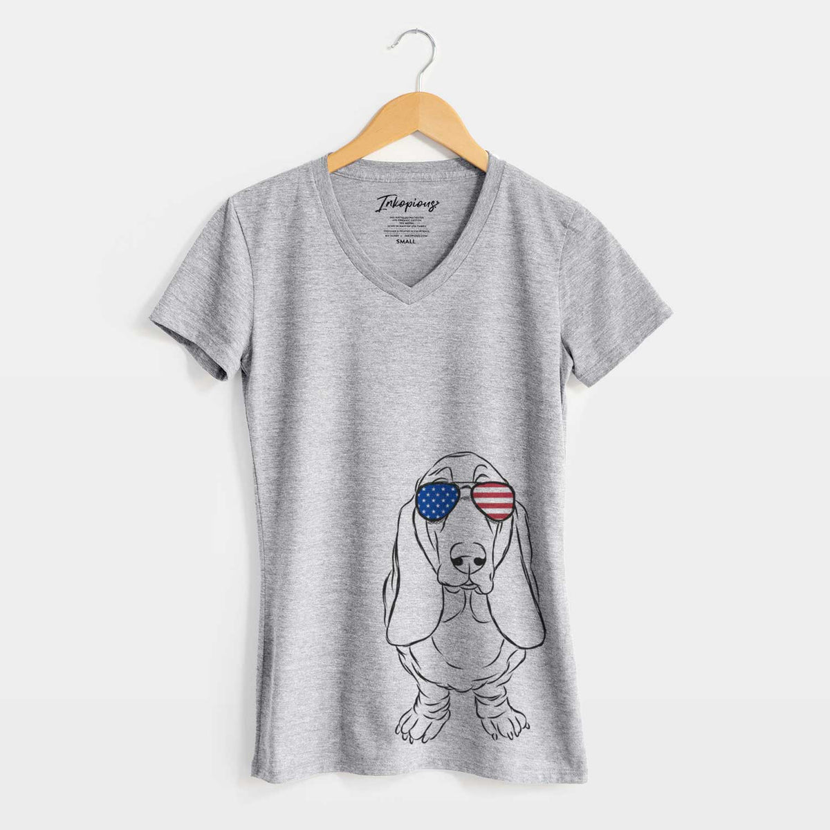 USA Charlie the Basset Hound - Women's Perfect V-neck Shirt