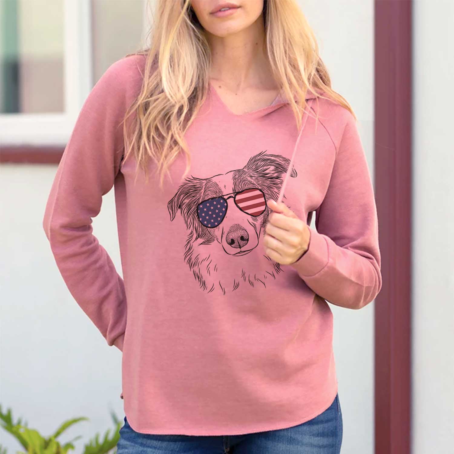 USA Cyclone the Australian Shepherd - Cali Wave Hooded Sweatshirt