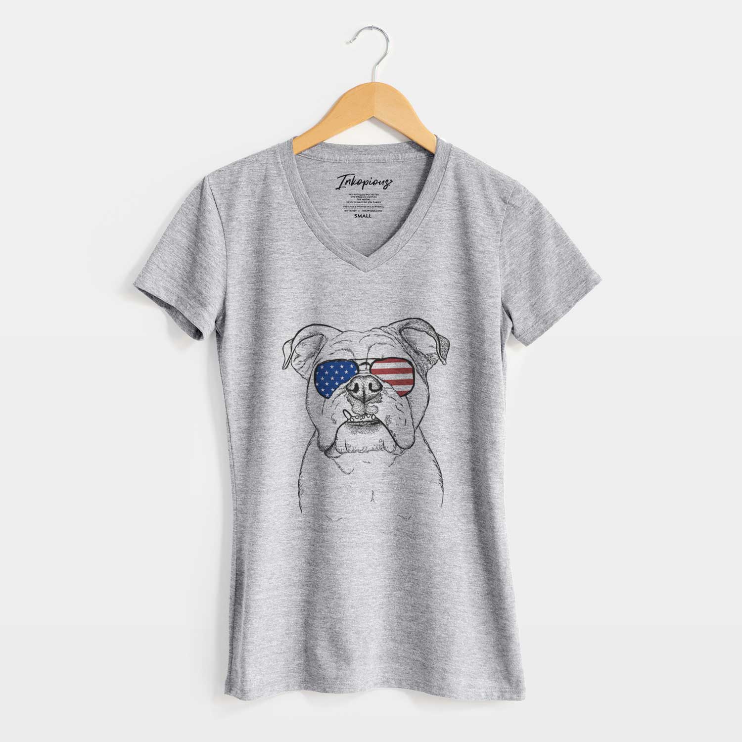 USA Dazy the English Bulldog - Women's Perfect V-neck Shirt