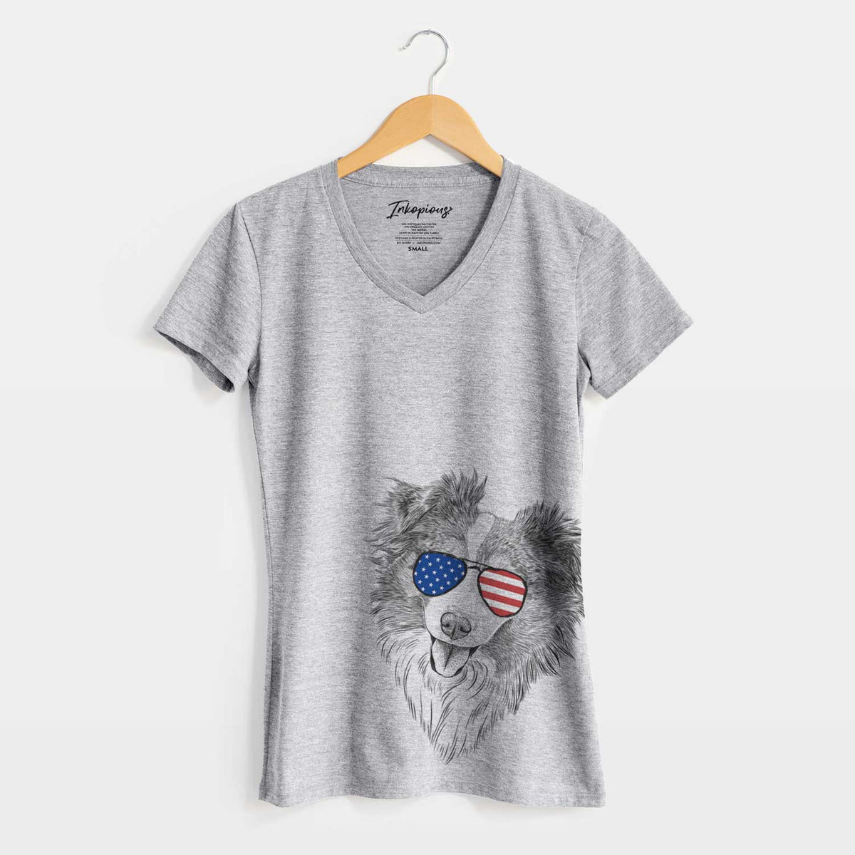 USA Doc the Mini Aussie - Women's Perfect V-neck Shirt