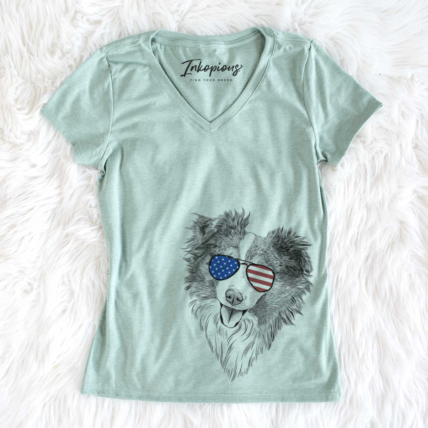 USA Doc the Mini Aussie - Women's Perfect V-neck Shirt