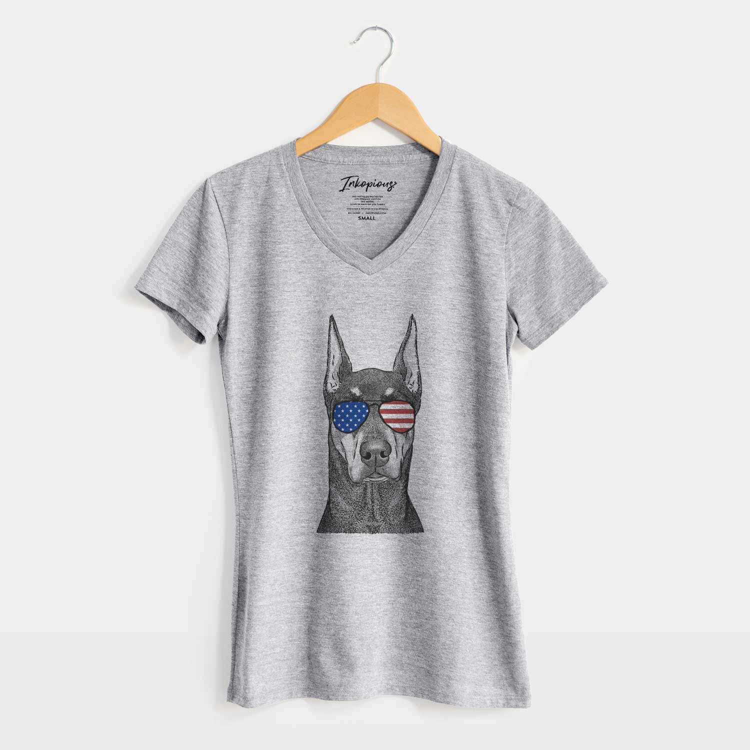 USA Drake the Doberman Pinscher - Women's Perfect V-neck Shirt