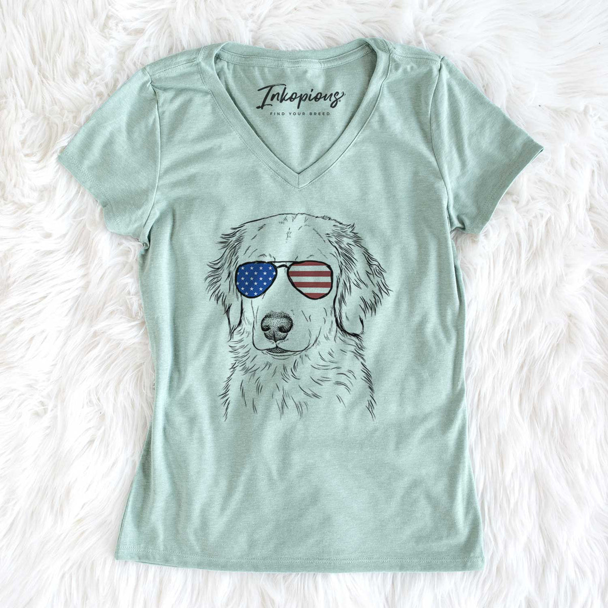 USA Eli the Golden Retriever - Women's Perfect V-neck Shirt