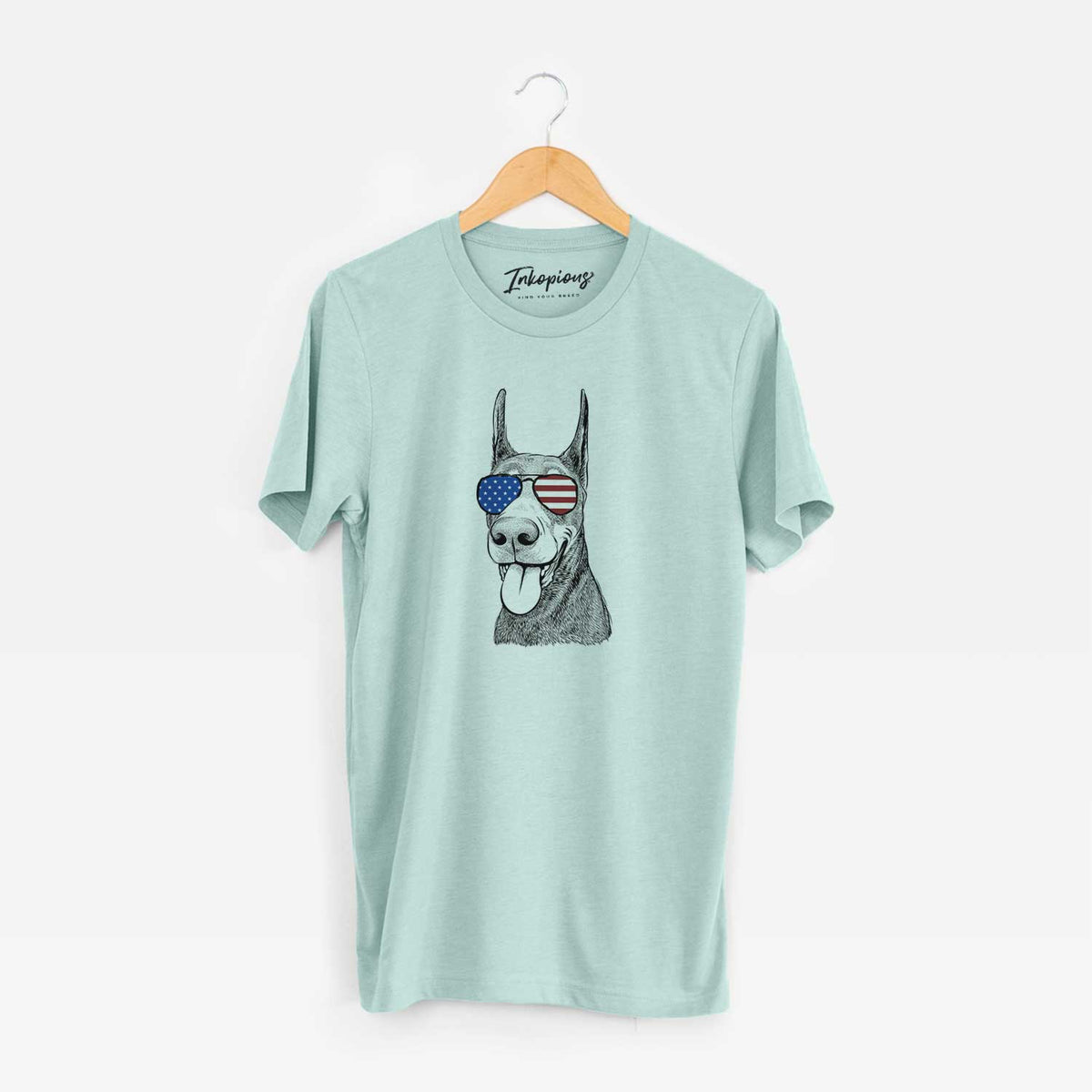 USA Happy Sunny the Doberman Pinscher - Unisex Crewneck
