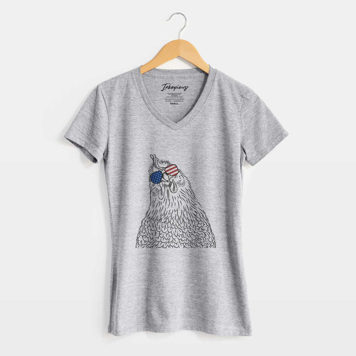 USA Henrietta the Chicken - Women&#39;s Perfect V-neck Shirt