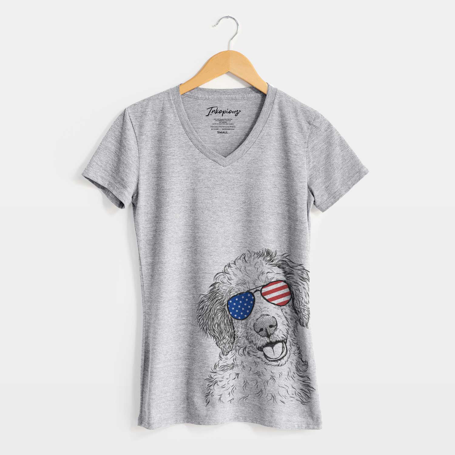 USA Hoge the Aussiedoodle - Women's Perfect V-neck Shirt