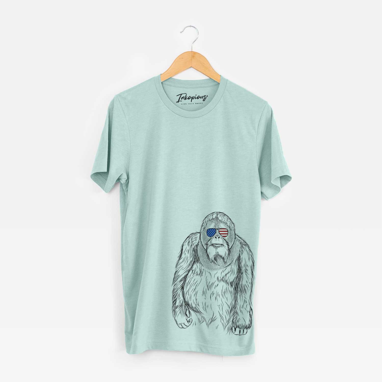 USA Horace the Male Orangutan - Unisex Crewneck