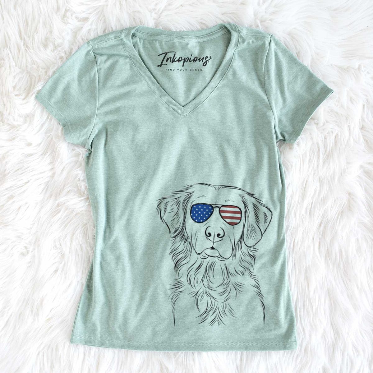 USA Linden the Golden Retriever - Women's Perfect V-neck Shirt