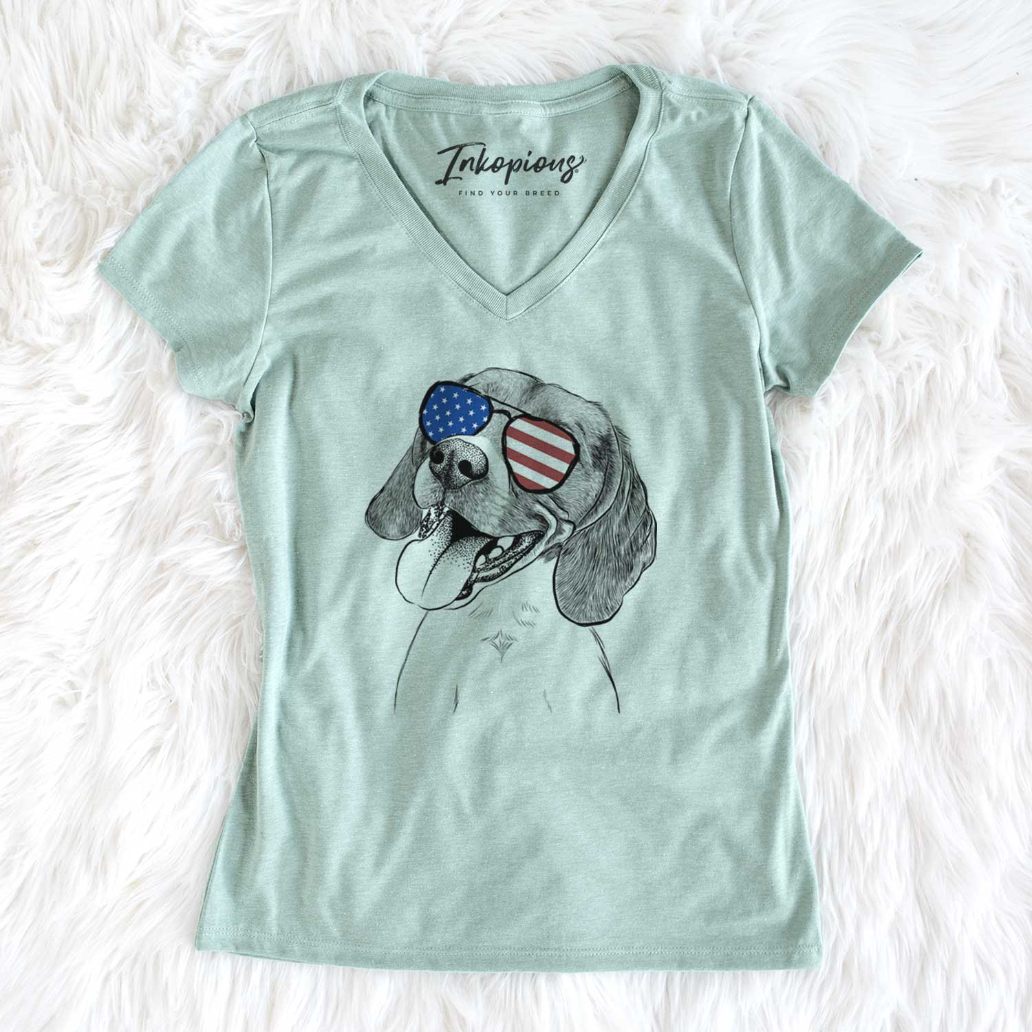 USA Little Bandit the Beagle - Women's Perfect V-neck Shirt