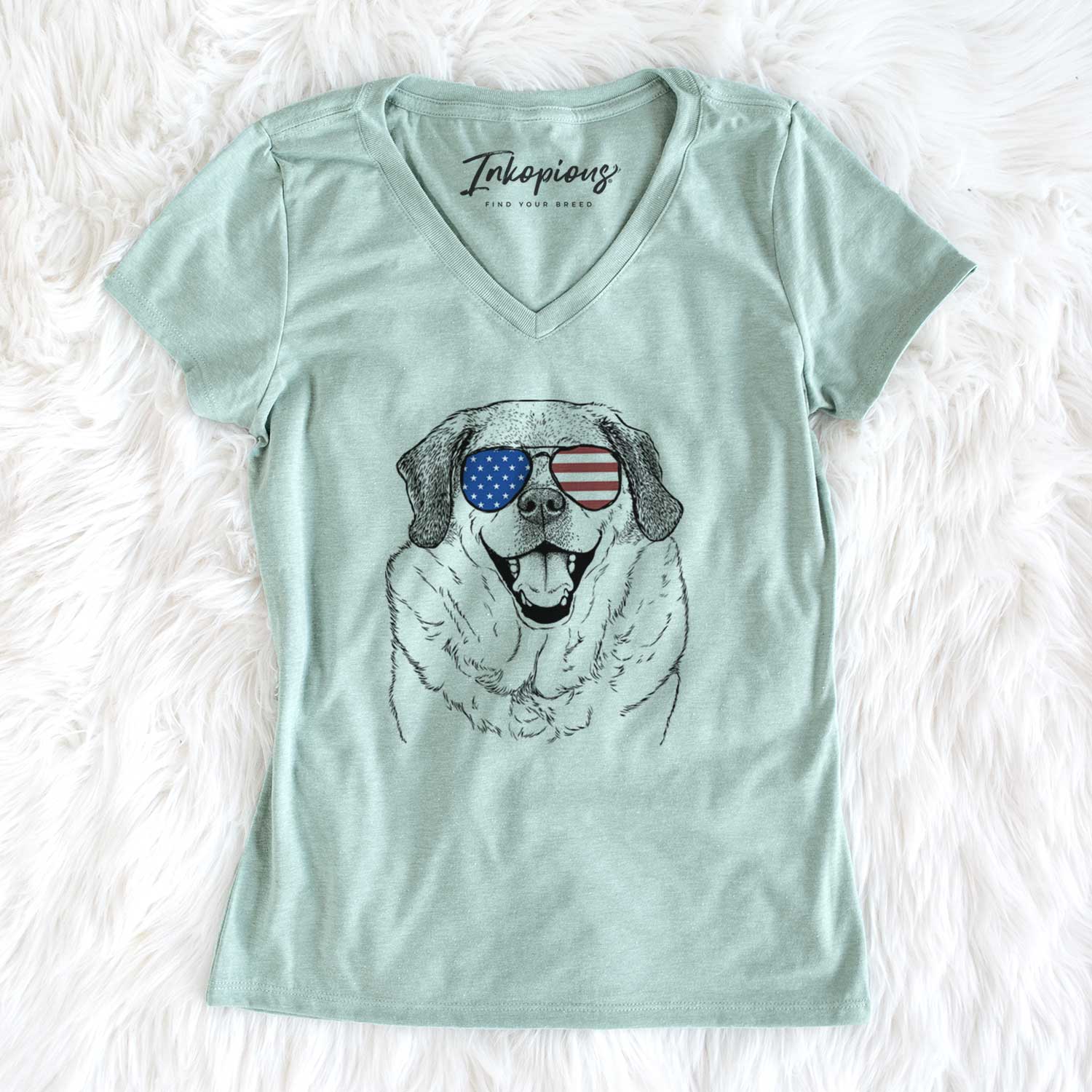 USA Little Man the Puggle - Women's Perfect V-neck Shirt