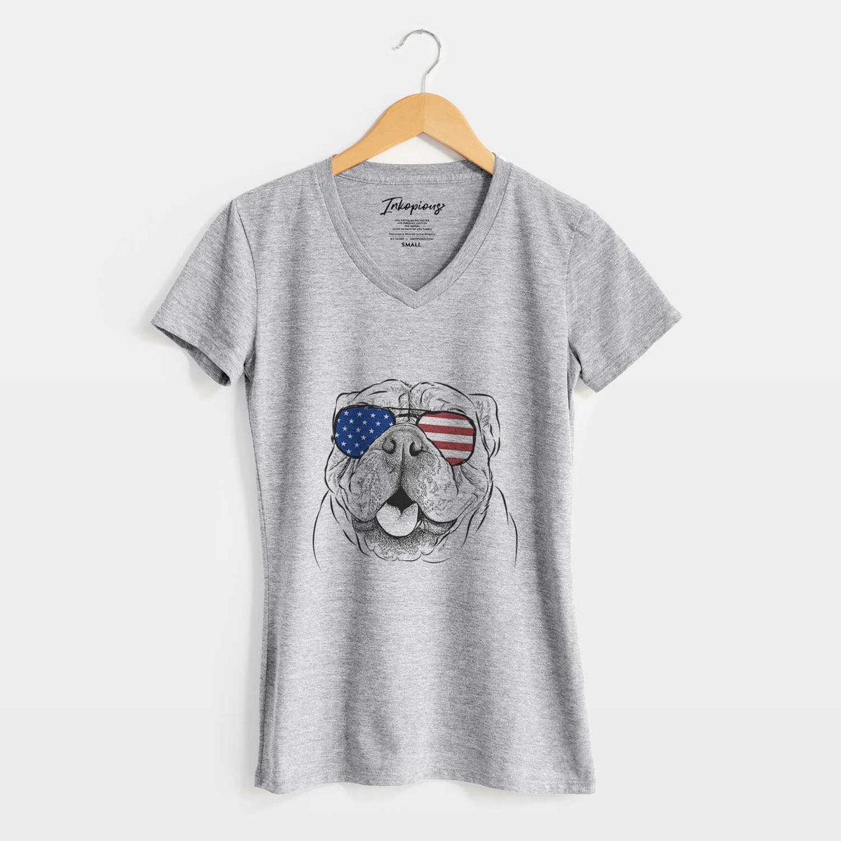 USA Louie the English Bulldog - Women&#39;s Perfect V-neck Shirt