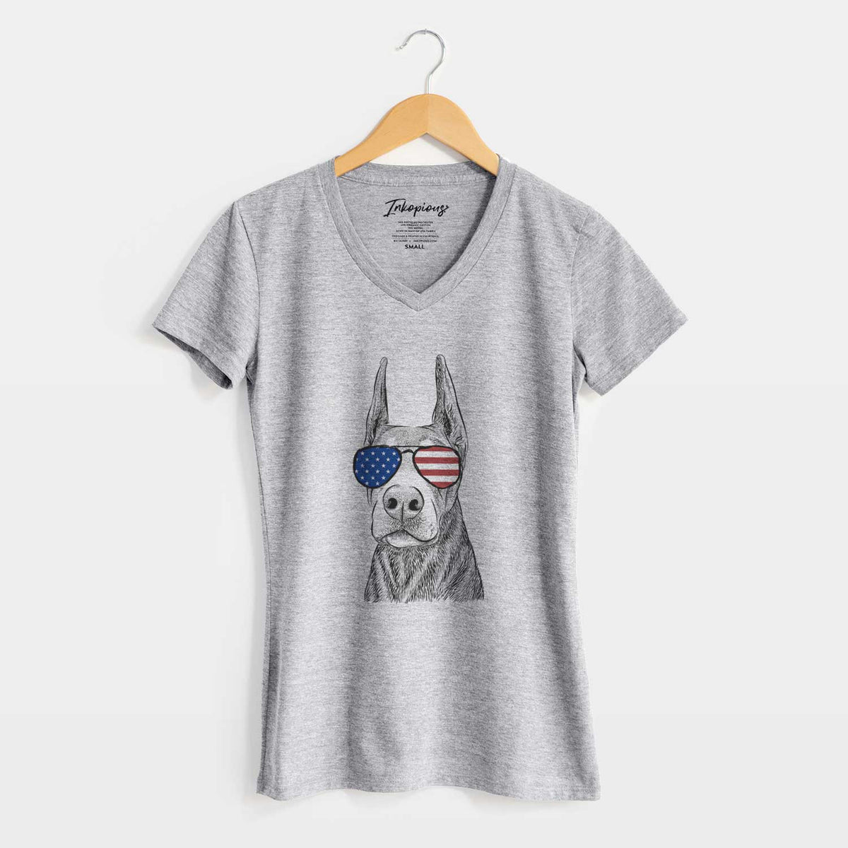 USA Luna the Doberman Pinscher - Women&#39;s Perfect V-neck Shirt