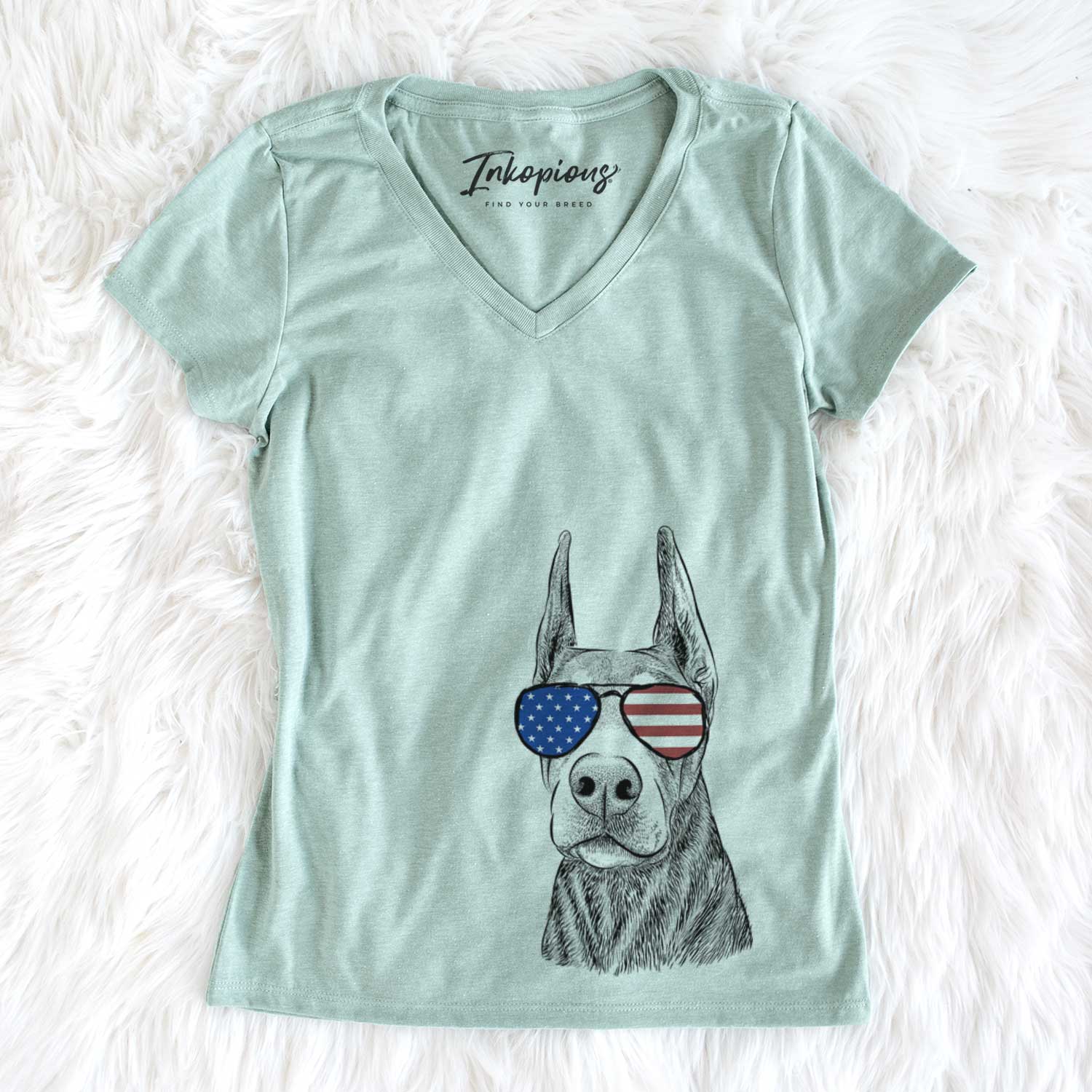 USA Luna the Doberman Pinscher - Women's Perfect V-neck Shirt