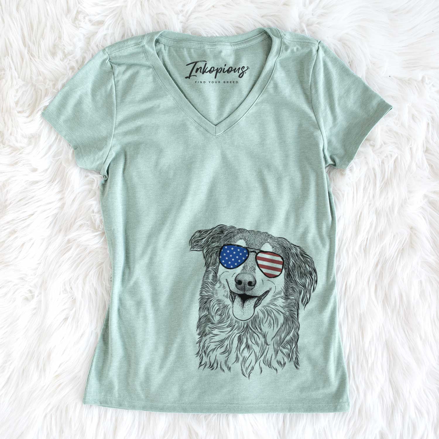 USA Maddie the English Shepherd - Women's Perfect V-neck Shirt