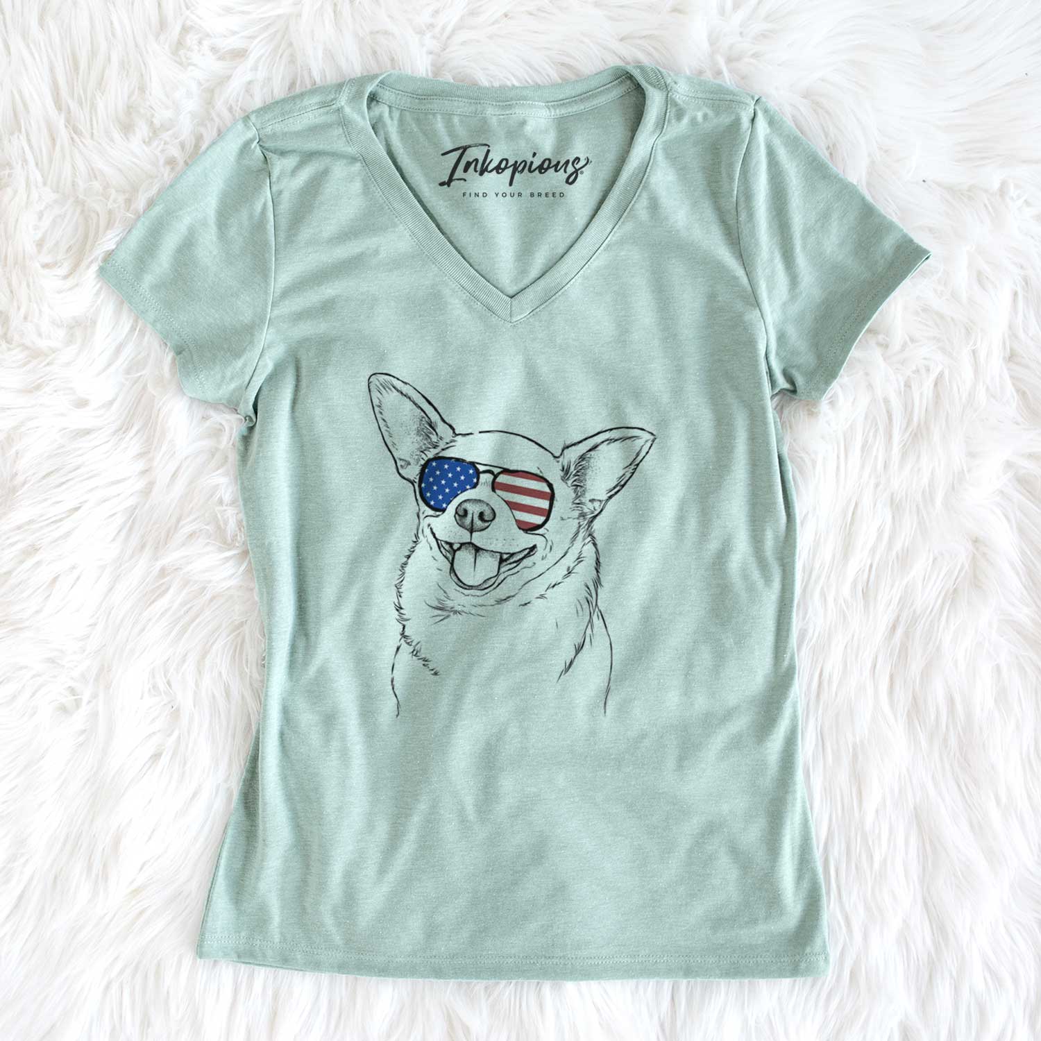 USA Maddison Pearl the Chihuahua - Women's Perfect V-neck Shirt