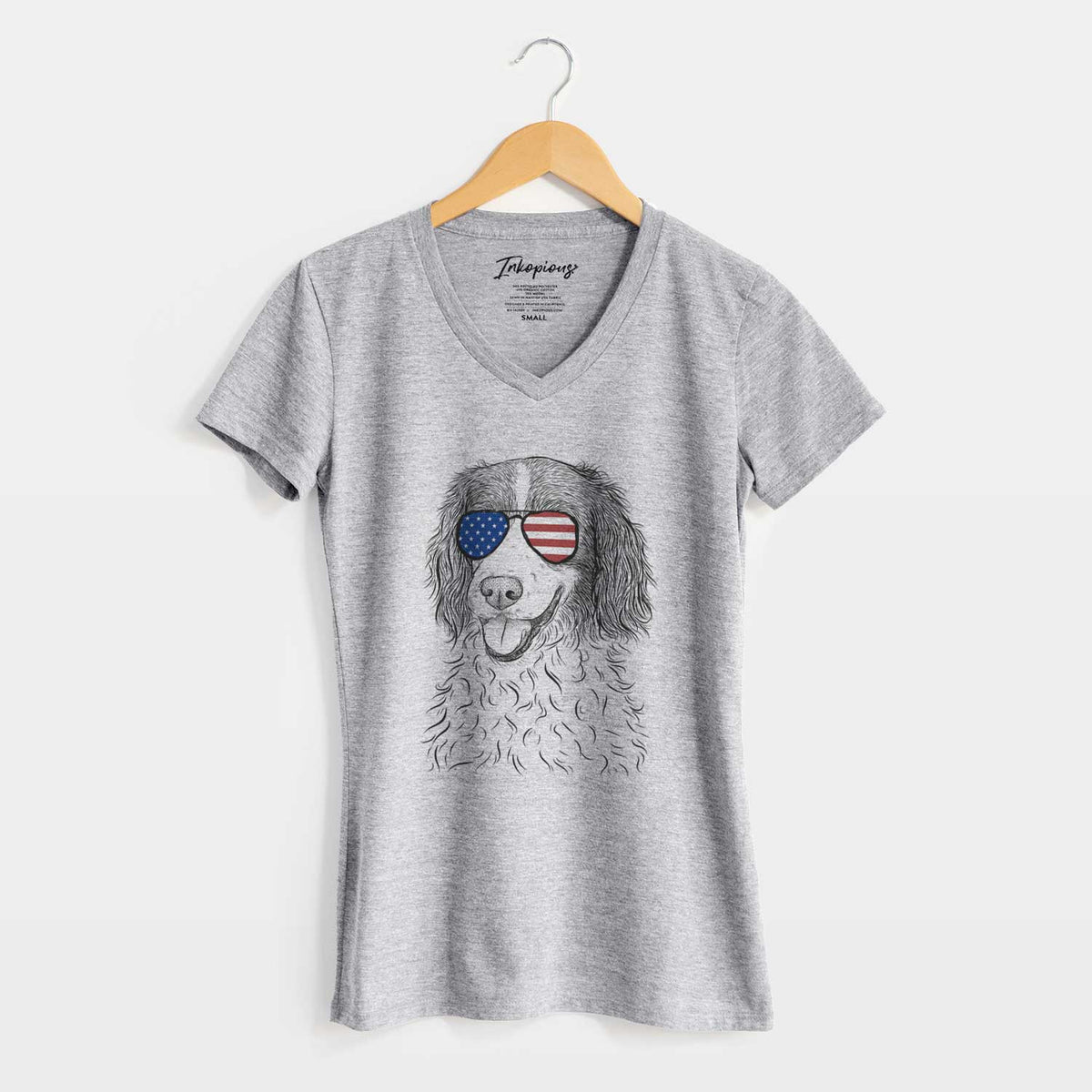 USA Maggie the Springer Spaniel - Women's Perfect V-neck Shirt
