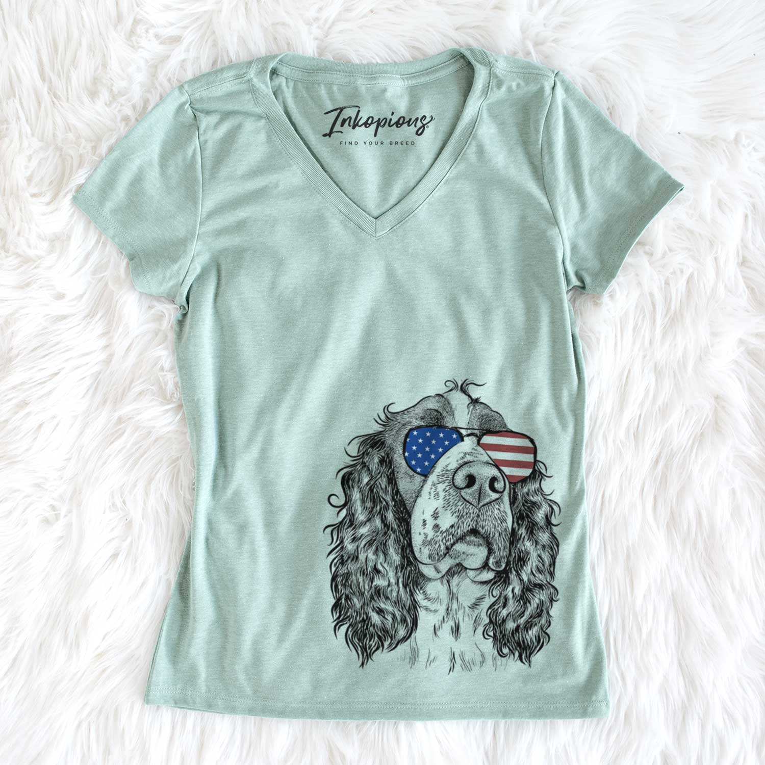 USA Millie Mae the English Springer Spaniel - Women's Perfect V-neck Shirt