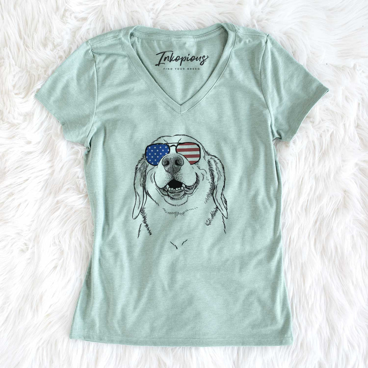 USA Minnie the Corgle - Women's Perfect V-neck Shirt
