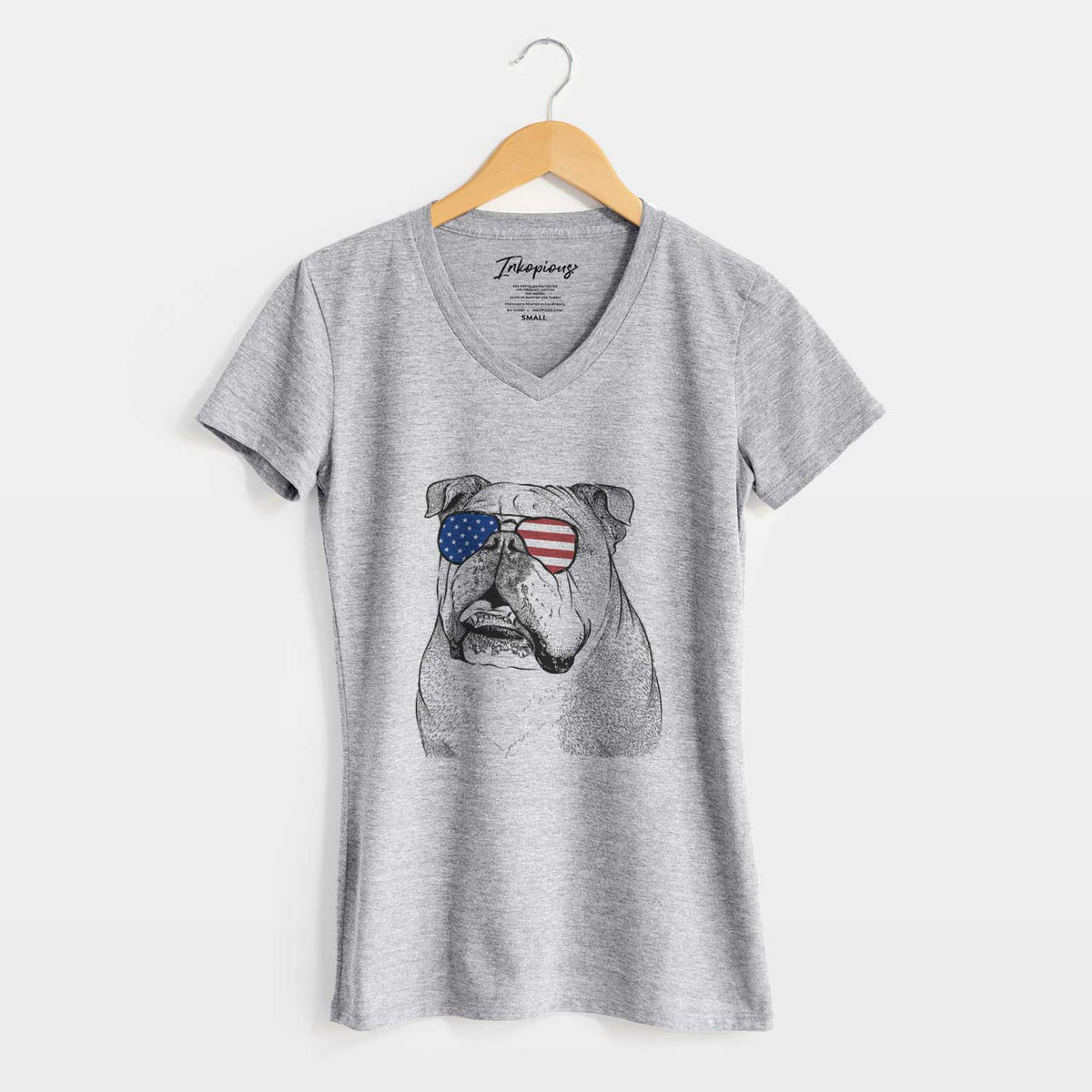 USA Piggy the English Bulldog - Women&#39;s Perfect V-neck Shirt