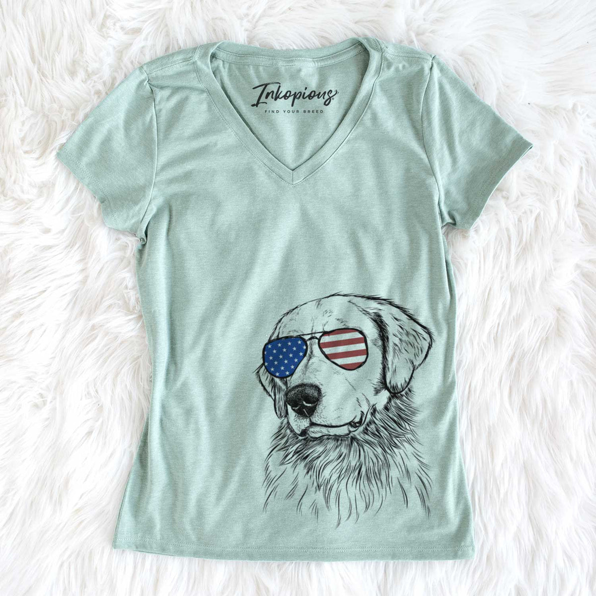 USA Quinn the Golden Retriever - Women's Perfect V-neck Shirt