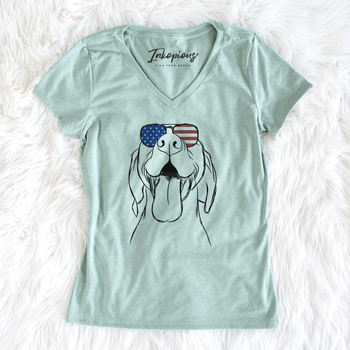 USA Rhys the Vizsla - Women's Perfect V-neck Shirt