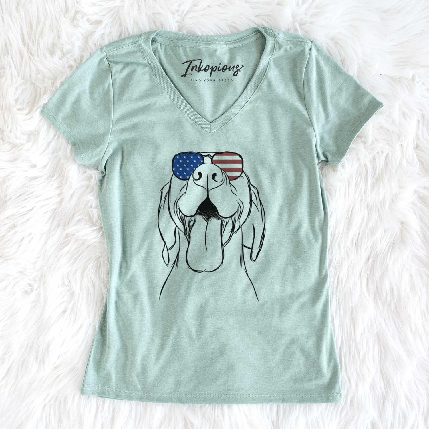 USA Rhys the Vizsla - Women's Perfect V-neck Shirt