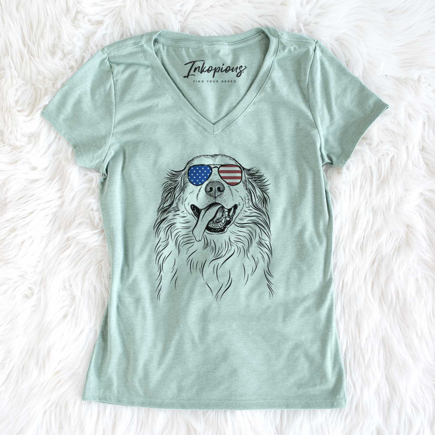 USA Shooter the Golden Retriever - Women's Perfect V-neck Shirt
