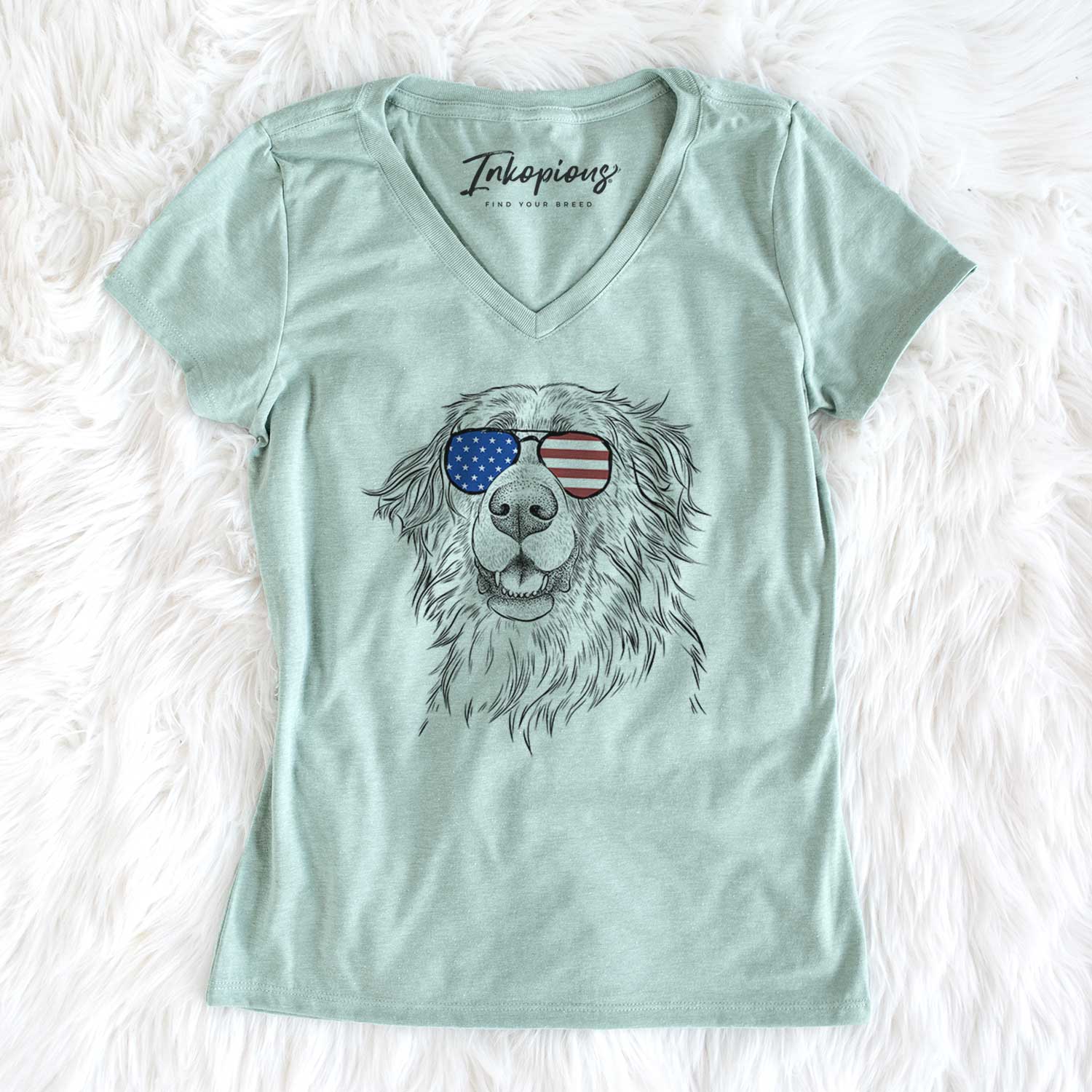 USA Siri the Leonberger - Women's Perfect V-neck Shirt