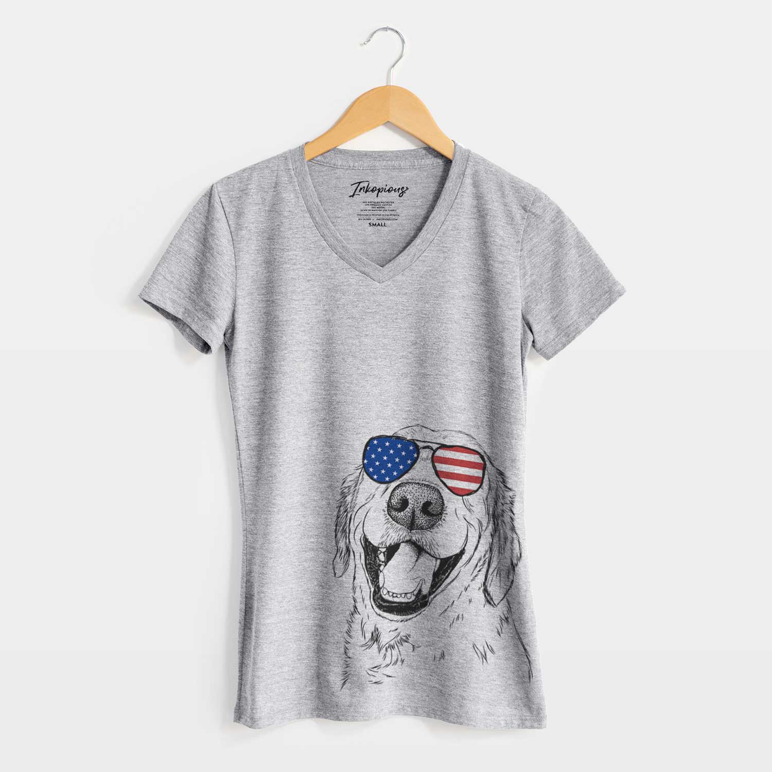 USA Spanky the Golden Retriever - Women's Perfect V-neck Shirt