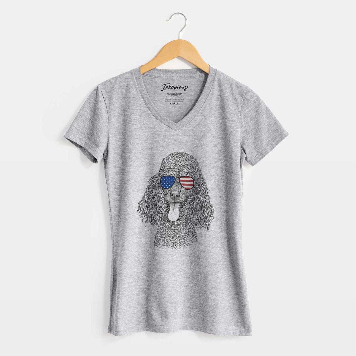 USA Teddy the Mini Poodle - Women&#39;s Perfect V-neck Shirt