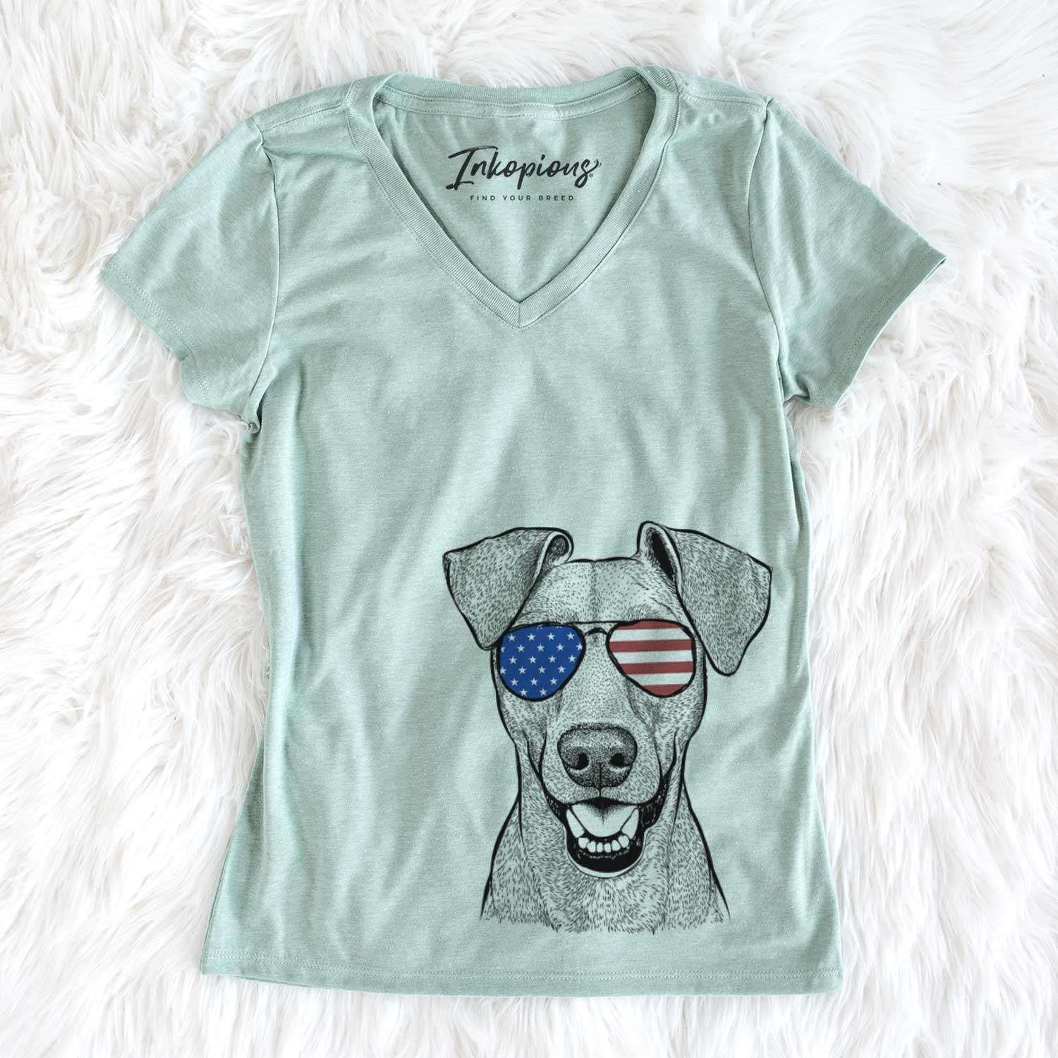 USA Willow the German Pinscher - Women's Perfect V-neck Shirt