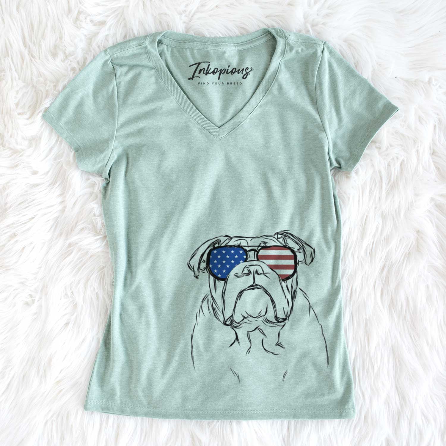 USA Winston the English Bulldog - Women's Perfect V-neck Shirt